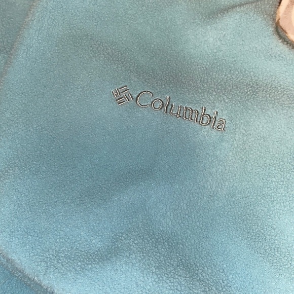 Women’s Columbia Top - Picture 7 of 9